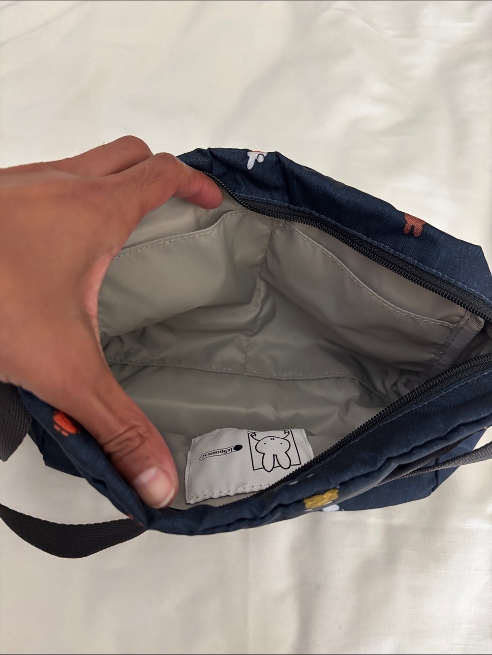 Lesportsac x Miffy Crossbody Bag - Picture 8 of 10